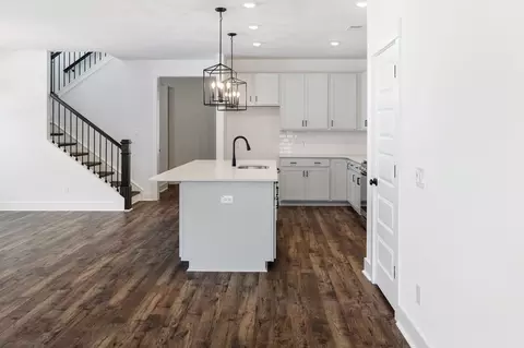 Entry Way - 219 Creek Pointe Dr, Moncks Corner, SC 29461 photo 3 of 8