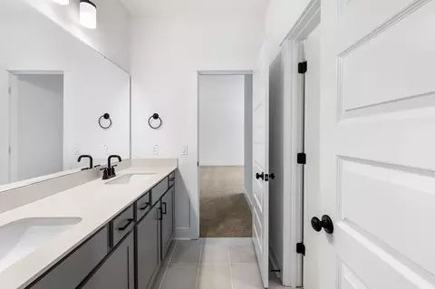 Entry Way - 219 Creek Pointe Dr, Moncks Corner, SC 29461 photo 5 of 8