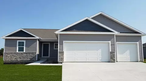 1005 NE 12th St, Grimes, IA 50111