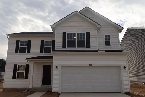 381 Edge Brook Dr, Holly, MI 48442