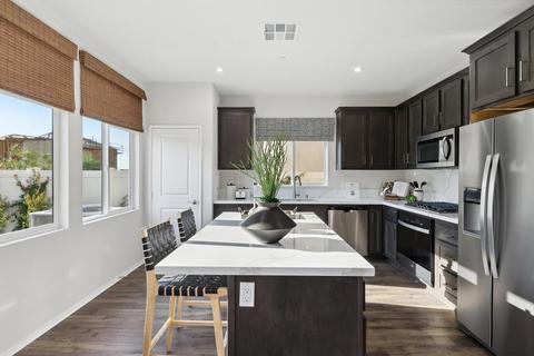 Kitchen - 83283 Thrush Way, Indio, CA 92201 photo 2 of 9