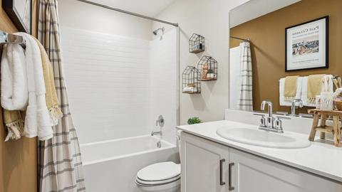 Bath - 83283 Thrush Way, Indio, CA 92201 photo 8 of 13