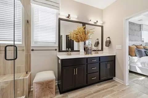 Bath - 502 Midsummer St, Aberdeen, NC 28315 photo 1 of 2