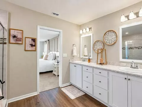 Bath - 5850 Piney Shrub Pl, Saint Cloud, FL 34771 photo 2 of 7