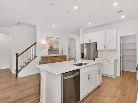 1297 Whitman Cir, Monroe, GA 30656