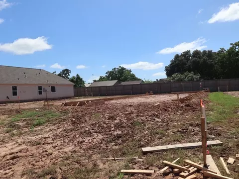 5942 Texas Sun Dr, Fulshear, TX 77441
