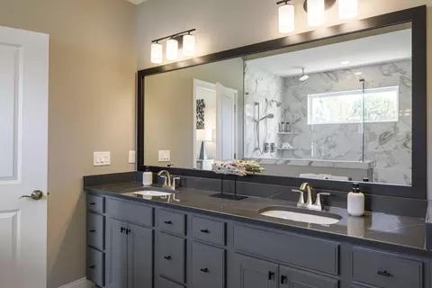 Bath - 30 Morris St, Springboro, OH 45066 photo 1 of 5