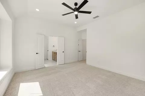Bedroom - 917 Greenleaf Ct, Anna, TX 75409 photo 2 of 4