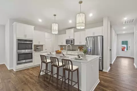 133 Harling Ct, Fountain Inn, SC 29644