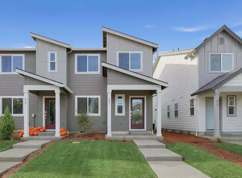861 Kirksey St, Woodburn, OR 97071