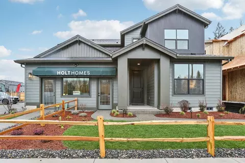 13708 NE 108th St, Vancouver, WA 98682