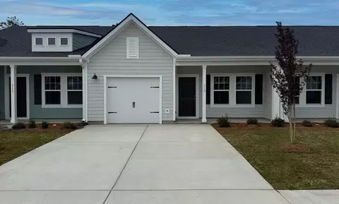 715 Ebb Tide Rd, Little River, SC 29566