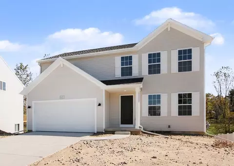 8033 Moonlight Creek Ln, Fowlerville, MI 48836