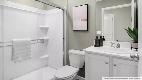 Bath - 6401 Cocobolo Ct, Riverbank, CA 95367 photo 2 of 3
