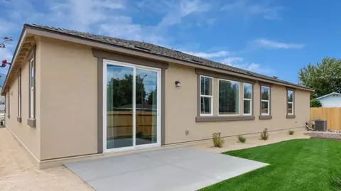 Exterior - 3720 Juniper Berry Dr, Reno, NV 89521 photo 2 of 3