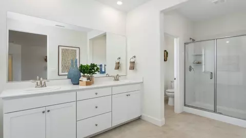 Bath - 3720 Juniper Berry Dr, Reno, NV 89521 photo 1 of 6