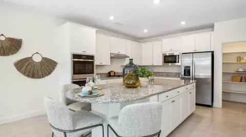Kitchen - 3720 Juniper Berry Dr, Reno, NV 89521 photo 5 of 8