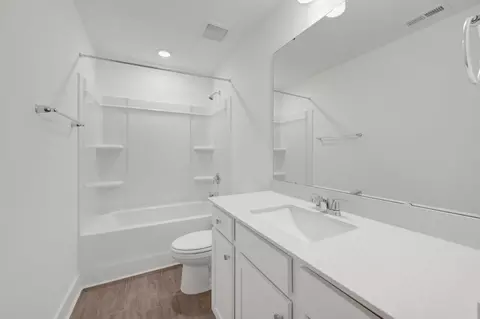 Bath - 2915 Spring Manor Way, Garner, NC 27529 photo 2 of 3