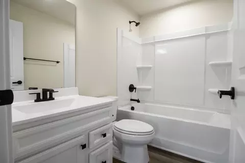 Bath - 240 Jango Cir, Greer, SC 29651 photo 1 of 2