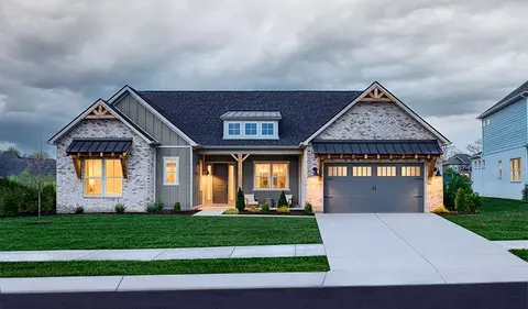 Exterior - 5946 Hunt Valley Dr, Spring Hill, TN 37174 photo 5 of 10