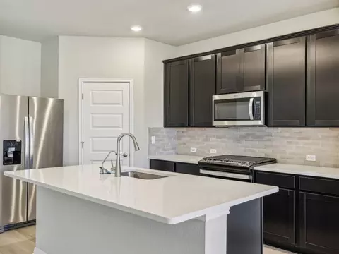 13303 Rindle Reach Dr, Buda, TX 78610