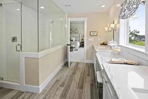 Bath - 6539 Creststone Ct, Plainfield, IN 46168 photo 5 of 10