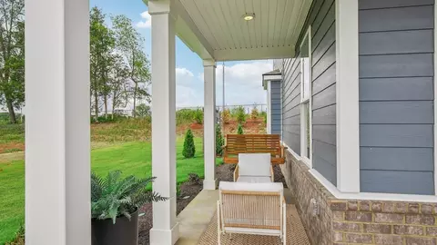 Exterior - 4131 Oswin Dr, Murfreesboro, TN 37129 photo 8 of 12