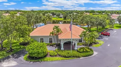 View/Area - 9952 Springlake Cir, Estero, FL 33928 photo 2 of 8