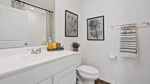 Bath - 1122 Celosia Loop, Kyle, TX 78640 photo 3 of 3