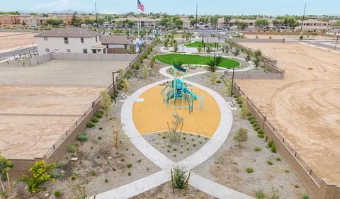 View/Area - 1713 N 79th Dr, Phoenix, AZ 85035 photo 5 of 7