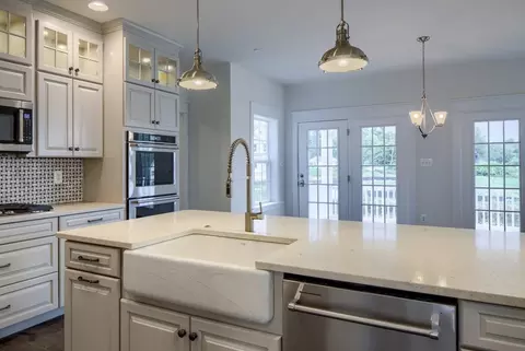Kitchen - 151 Thompson Rd, Kennett Square, PA 19348 photo 37 of 98