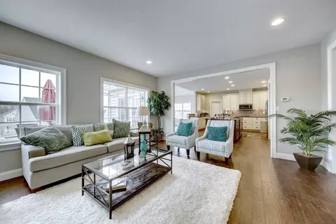 Living - 151 Thompson Rd, Kennett Square, PA 19348 photo 28 of 36