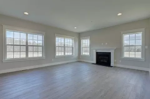 Living - 151 Thompson Rd, Kennett Square, PA 19348 photo 27 of 36