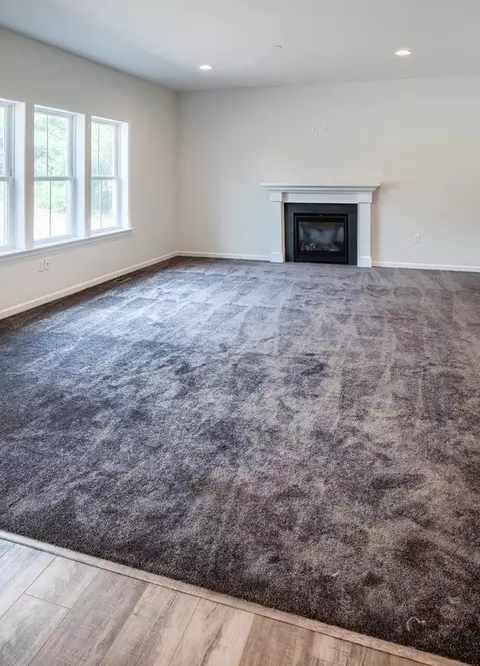 Living - 151 Thompson Rd, Kennett Square, PA 19348 photo 11 of 36
