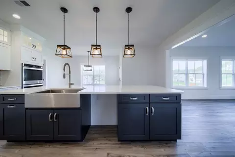 Kitchen - 151 Thompson Rd, Kennett Square, PA 19348 photo 27 of 98