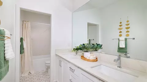 Bath - 12601 Liberty Way, Poway, CA 92064 photo 3 of 5