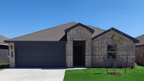 2712 Casey Dr, Yukon, OK 73099