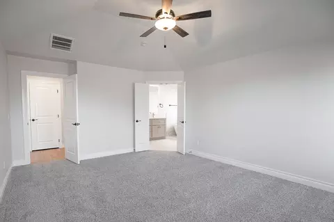 Bedroom - 2920 E Northampton St, Broken Arrow, OK 74014 photo 3 of 14