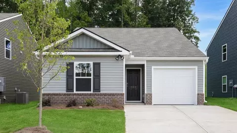 152 Cranford Rd, Fountain Inn, SC 29644