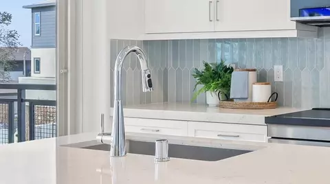 Kitchen - 260 Larkspur Way, Oceanside, CA 92057 photo 5 of 6