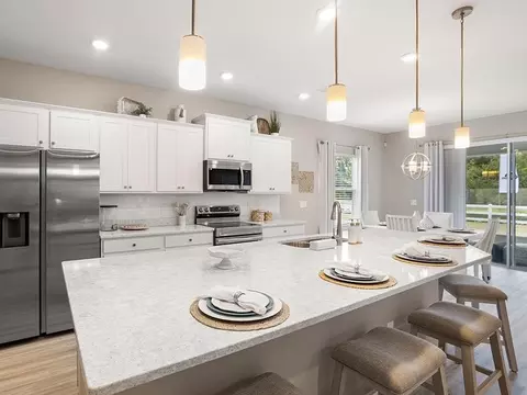 Kitchen - 17567 SW 43rd Cir, Ocala, FL 34473 photo 2 of 4