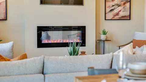 Living - 3341 Eden Way, Eugene, OR 97404 photo 3 of 7
