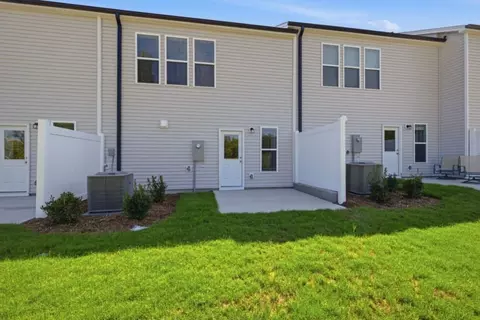 Exterior - 4170 Rustic Ridge Dr, Durham, NC 27704 photo 5 of 7