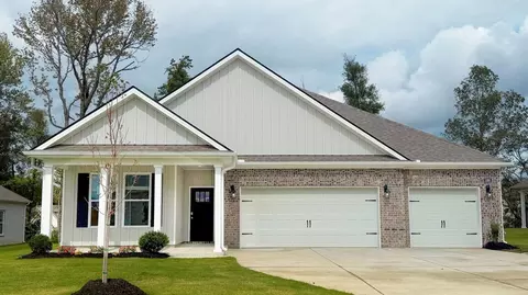 Exterior - 117 Gateway Dr, Jackson, TN 38305 photo 3 of 8