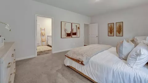 Bedroom - 117 Gateway Dr, Jackson, TN 38305 photo 2 of 11