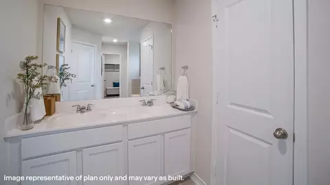 Bath - 5318 La Rambla, Converse, TX 78109 photo 2 of 4