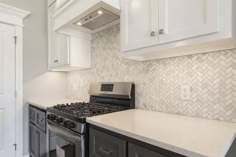Kitchen - 2800 Heather Hvn, Moore, OK 73160 photo 9 of 16