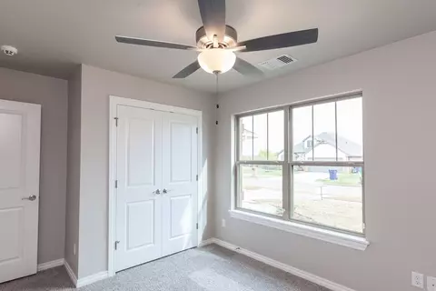 Bedroom - 2800 Heather Hvn, Moore, OK 73160 photo 2 of 11