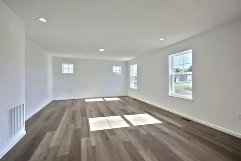 Living - By Appointment Only, Codorus, PA 17362 photo 1 of 12
