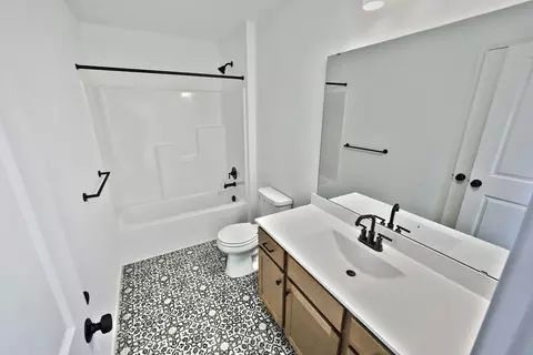 Bath - By Appointment Only, Codorus, PA 17362 photo 4 of 14
